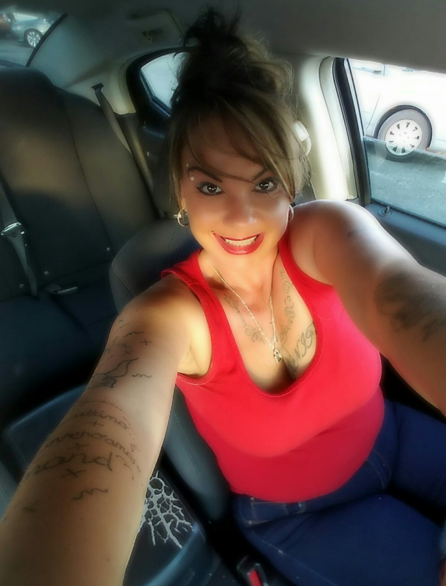Tiffany Whitlow Wikipedia - 4u9cdub
